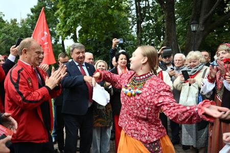 Г.А. Зюганов прибыл с рабочим визитом в Калугу