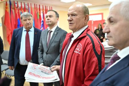 Г.А. Зюганов прибыл с рабочим визитом в Калугу