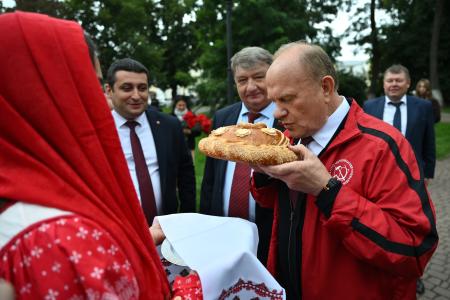 Г.А. Зюганов прибыл с рабочим визитом в Калугу