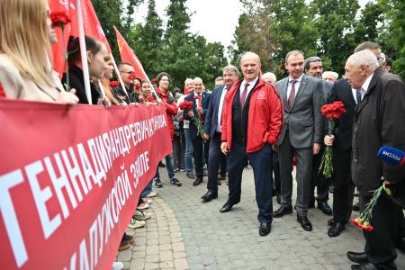Г.А. Зюганов прибыл с рабочим визитом в Калугу
