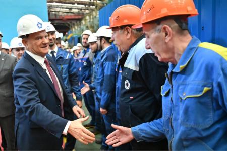 Г.А. Зюганов посетил Калужский турбинный завод