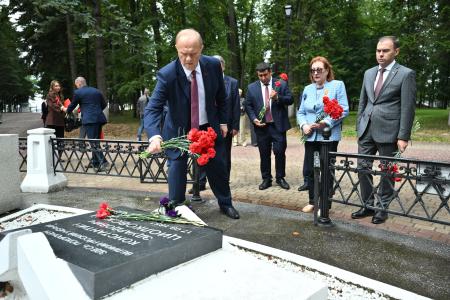 Г.А. Зюганов посетил музей космонавтики в Калуге