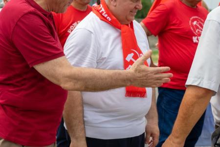 Коммунисты Кабардино-Балкарии приняли эстафету патриотического автопробега КПРФ «Красные крылья Победы»