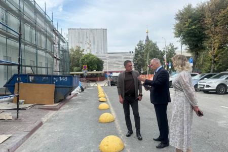 Сенатор Айрат Гибатдинов продолжает контроль за ремонтом школ в Ульяновской области