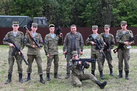 В Ульяновске прошёл слёт «Школы защитников Родины» при поддержке члена ЦК КПРФ, сенатора Айрата Гибатдинова