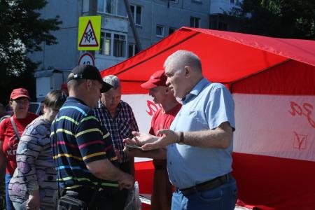 Омская область: автопробег, митинг и шесть пикетов за неделю
