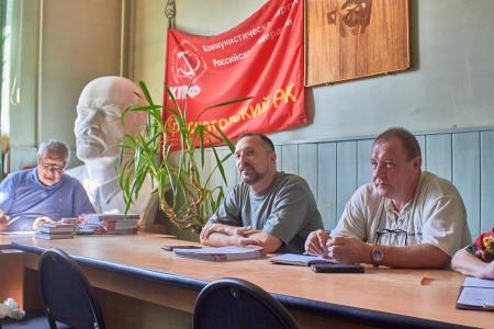 Подмосковные коммунисты: Мы СВОих не бросаем! Мы за Родину и народ!