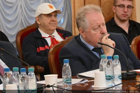 Состоялся круглый стол, посвященный годовщине событий августа 1991 года