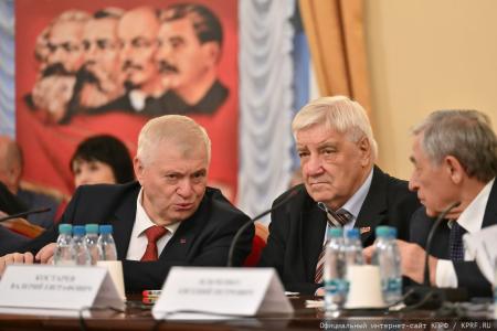 Состоялся круглый стол, посвященный годовщине событий августа 1991 года