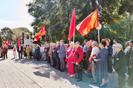 Воронеж. Эстафета памяти продолжается