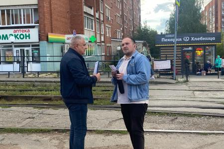 Удмуртия: Встреча депутатов-коммунистов и активистов партии в годовщину трагических событий 19-21 августа 1991 года
