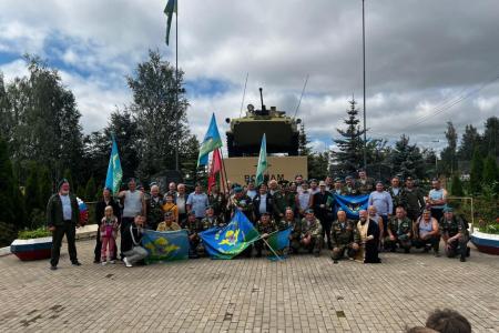 Подмосковные коммунисты в ежедневном рабочем строю!