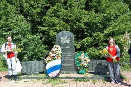 Подмосковные коммунисты: Мы СВОих не бросаем! Мы за Родину и народ!