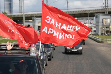 «Красные крылья Победы» на улицах Москвы