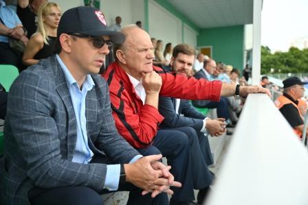 Г.А. Зюганов: Сражения лучше вести на спортивном поле