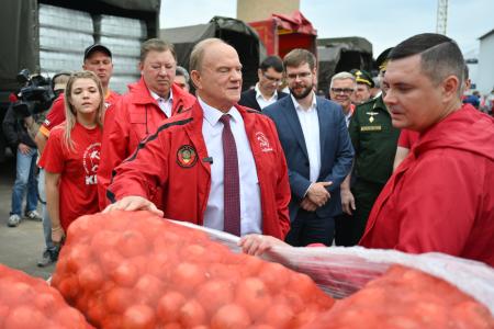 142-й гуманитарный Конвой КПРФ отправлен на передовую!