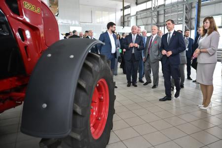 Г.А. Зюганов принял участие в открытии мультибрендового центра компании Terra Group