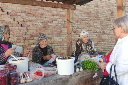 Лидер новгородских коммунистов Ольга Ефимова продолжает поездки по региону