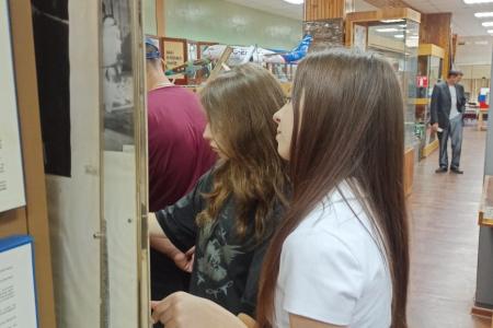 В Воронеже учащиеся Богучарской школы посетили ВАСО в рамках проекта Сергея Гаврилова «Первым делом самолёты»