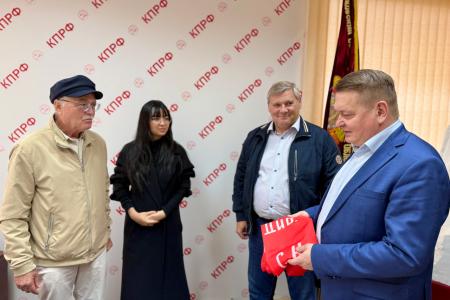 В Нижнем Новгороде состоялась встреча депутата Госдумы от КПРФ Владислава Егорова с одним из руководителей марокканской левой политической партии «Партии прогресса и социализма» Мухамедом Саллу