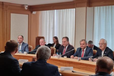 Депутат-коммунист Николай Васильев принял активное участие в ключевом заседании аграрного Комитета Госдумы в начале осенней сессии
