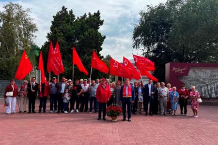 Памятная дата 3 сентября. Возложения цветов к мемориалу «Вечная Слава» в Ставрополе