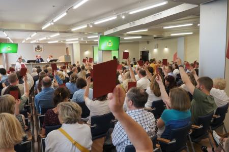 Прокуратура Свердловской области поддержала борьбу кандидата в губернаторы от КПРФ Александра Ивачева против роста тарифов