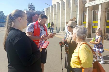 Коммунисты Петербурга продолжают проведение Народного референдума