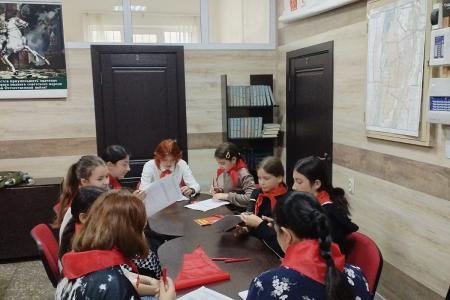 Карачаево-Черкесская Республика. В городе Черкесск состоялась встреча нескольких поколений пионеров
