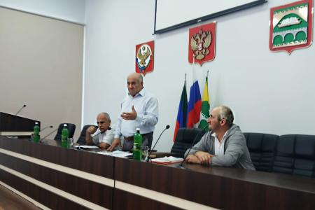 В Дагестане прошли межрайонные и городские семинары КПРФ по подготовке к выборам