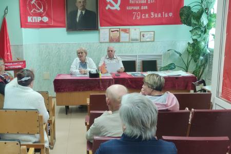 Лидер новгородских коммунистов Ольга Ефимова продолжает предвыборные поездки по районам