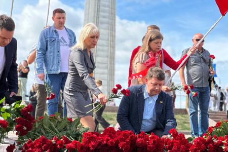 Коммунисты и комсомольцы Самарской области провели памятные мероприятия в честь 80-летия со дня окончания Второй Мировой войны