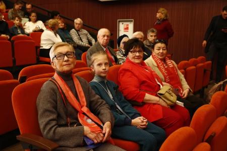 Москва. Активисты движения «Дети войны» высоко оценили постановку архангельских театралов, посвященную 80-летию Великой Победы