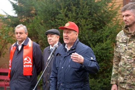 Новосибирские коммунисты отправили пятый конвой в зону СВО