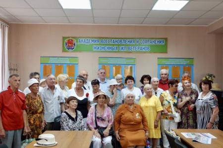 В Севастополе состоялась встреча с детьми войны