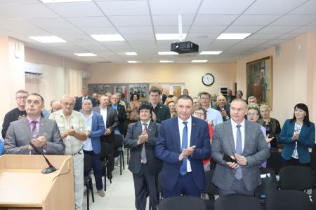 В Сталинградском обкоме КПРФ состоялось заседание Ассоциации депутатов-коммунистов Волгоградской области