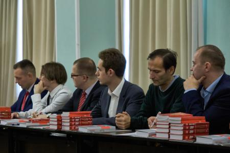 Геннадий Зюганов встретился со слушателями 61-го потока Центра политической учебы ЦК КПРФ