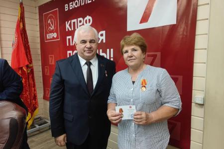 К.К. Тайсаев, С.П. Обухов, Н.А. Останина и Р.И. Сулейманов работают на XI Съезде народных депутатов Новосибирской области