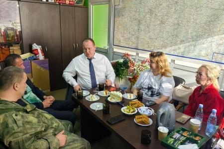 В Ивановском обкоме КПРФ состоялась встреча с бойцом СВО
