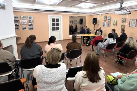Олег Лебедев провёл встречи с жителями города Великий Устюг Вологодской области