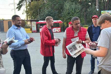 «Красные в городе»: коммунисты Ульяновска продолжают встречи с жителями