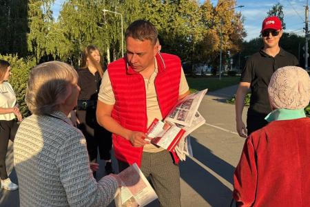 «Красные в городе»: коммунисты Ульяновска продолжают встречи с жителями
