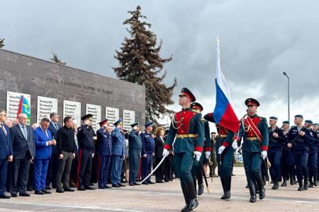 Коммунисты Херсонщины почтили память советских воинов, победивших милитаристскую Японию