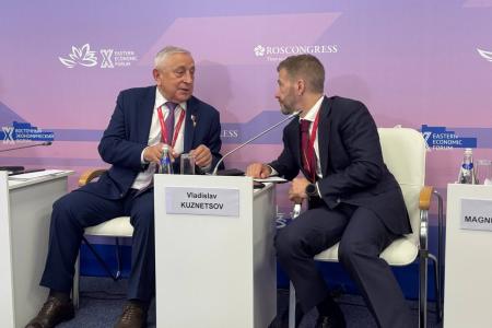Н.М. Харитонов продолжил работу на Восточном экономическом форуме – 2025