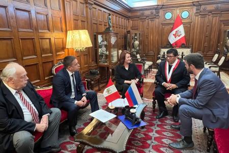 Айрат Гибатдинов: "От Москвы до Лимы — за союз народов и против фашизма"