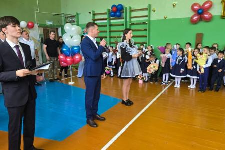 Подмосковные коммунисты: В подрастающем поколении – сила нашей Родины! Мы воспитаем достойную смену!