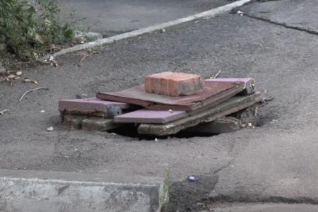 Саратов. Коммунальный коллапс в отдельно взятом районе