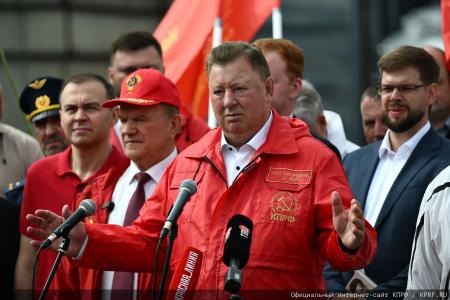 В зону СВО отправлен 143-й гуманитарный конвой от КПРФ