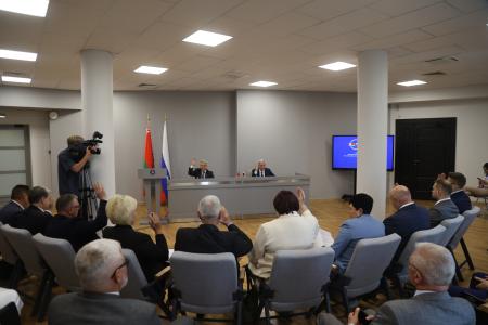 Иван Мельников открыл работу Комиссии Парламентского Собрания Союза Беларуси и России по сохранению и защите исторической памяти