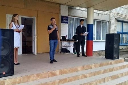 Коммунисты Херсонской области поздравили детей с Днём знаний
